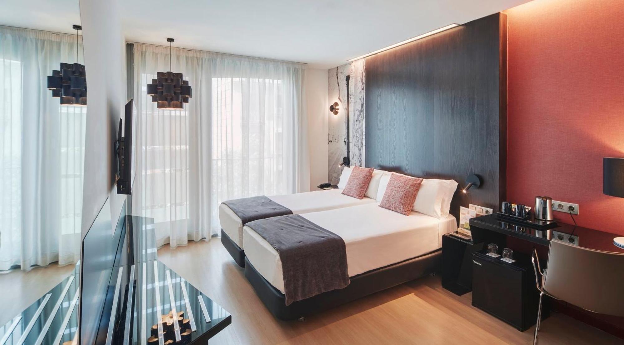 Hotel Sercotel Rosellon